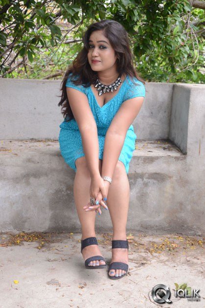 Brahmini-At-Lovers-Park-Movie-Opening